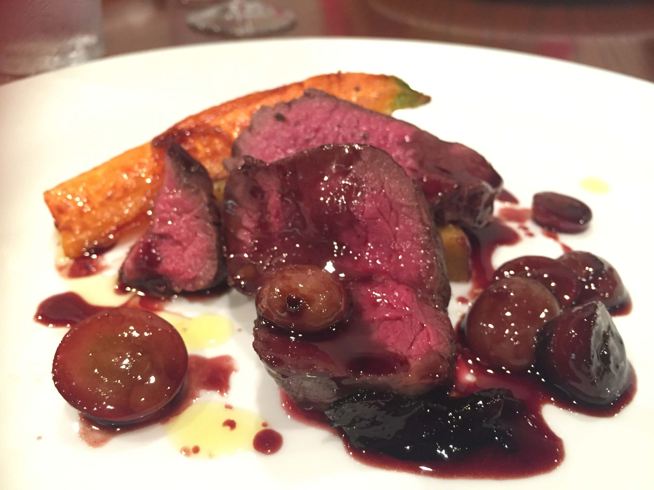 千葉のイタリアン【アンティコジェノベーゼ】では、シェフからの勝負に挑むつもりで心してお召し上がりください。※大量注意!