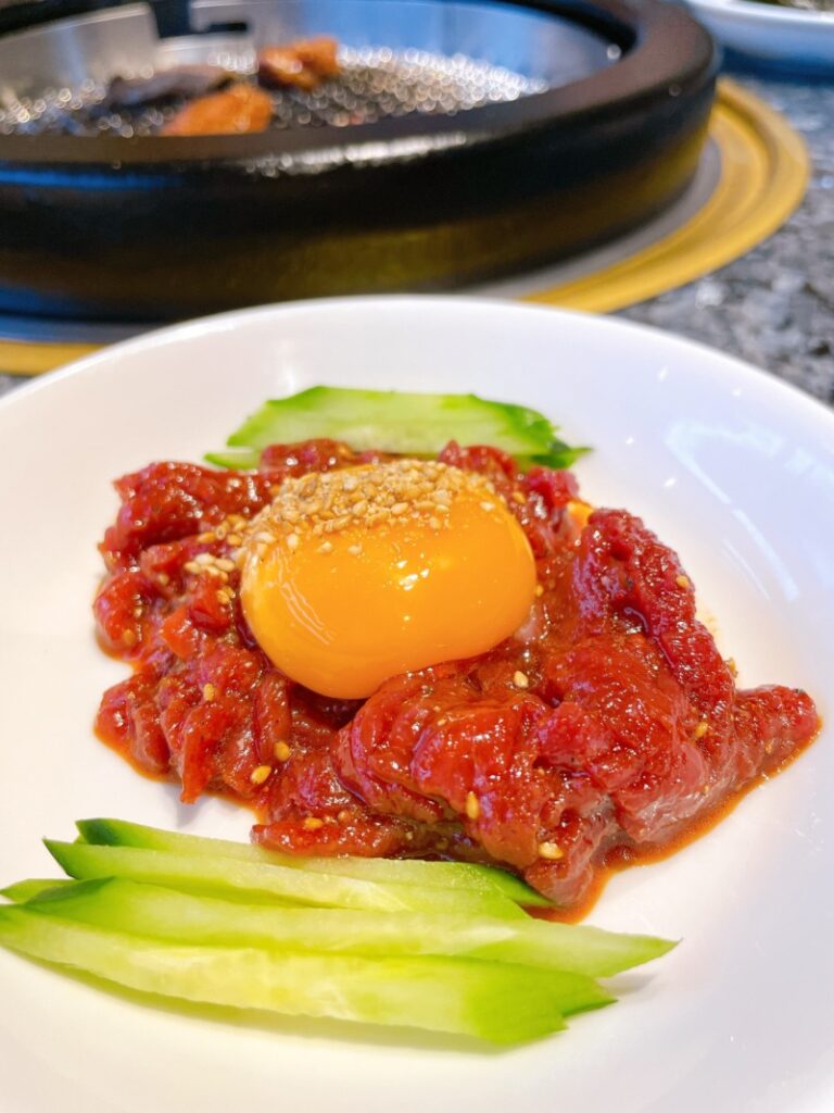 和牛焼肉龍園 桜ユッケ